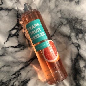 Bath and Body works - Grapefruit Breeze